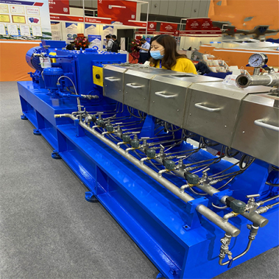 95双螺杆挤出机